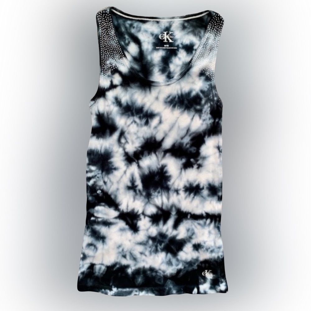 CALVIN KLEIN NAVY & WHITE RHINESTONE TANK TOP // SIZE MEDIUM💙